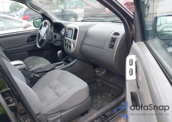 1FMYU03167KB91459: 42640736