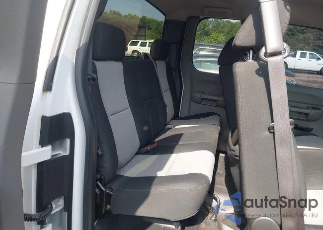 1GTHC29K78E106440: 42640746