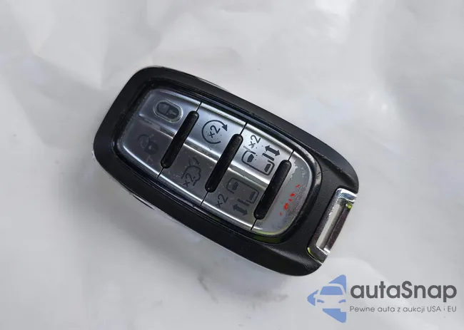 2C4RC3GG7MR595072: 42640762