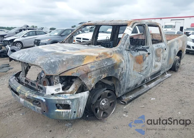 3C6UR5DL7JG367359: 42640887