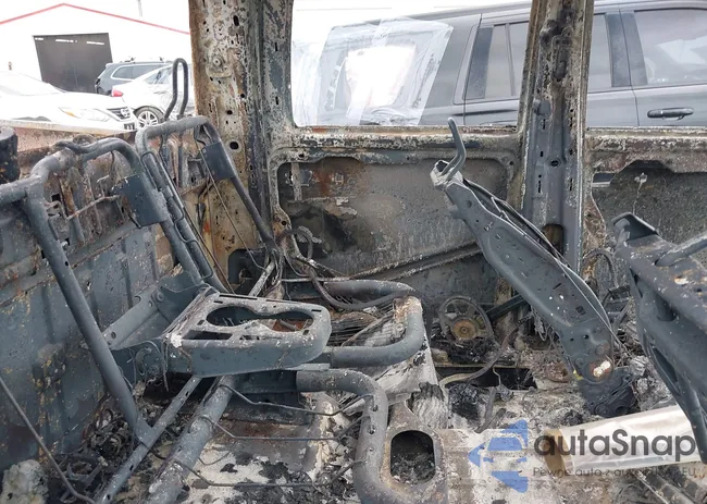 3C6UR5DL7JG367359: 42640887