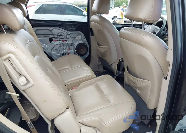 KM8NU13C38U068914: 42639971