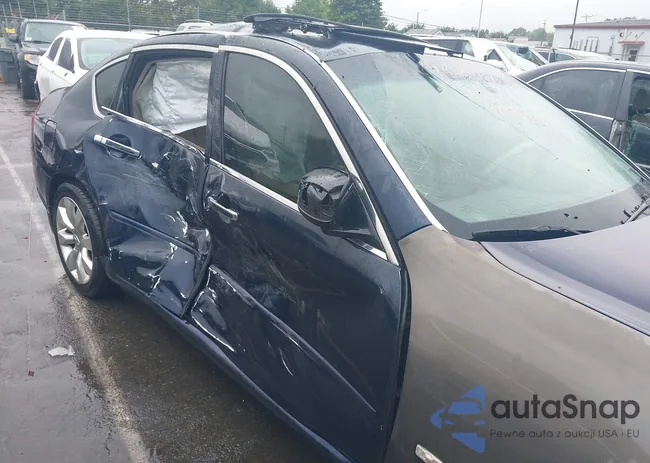 JNKAY01E07M306110: 42640035