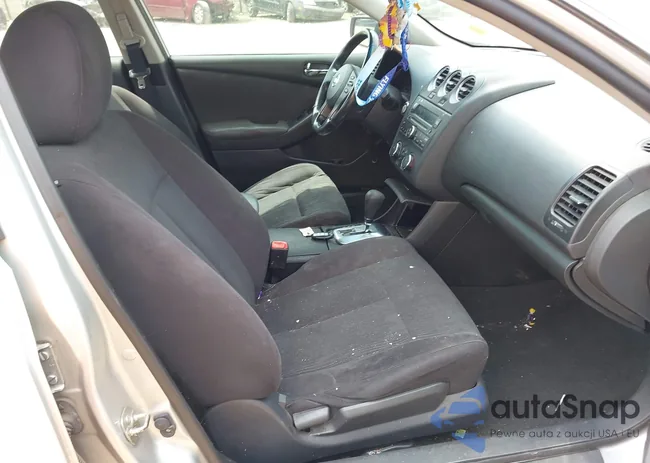 1N4AL2APXCN553691: 42640087