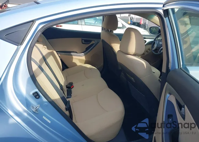 KMHDH4AE2BU099665: 42640094