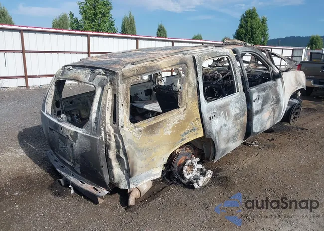 1GKFK33009R119245: 42640205