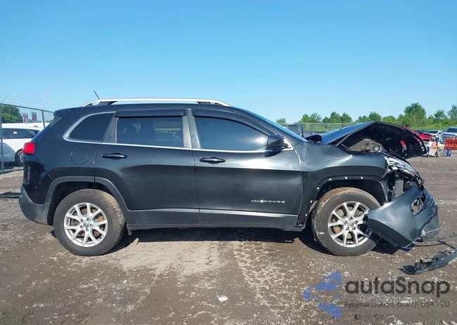 1C4PJMCB1FW715276: 42640338