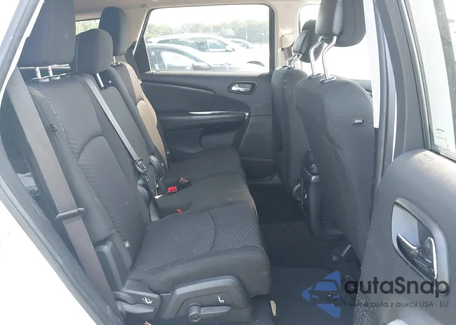 3C4PDCBB2KT833341: 42641490