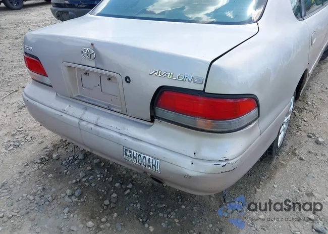 4T1BF12B8VU176933: 42641674