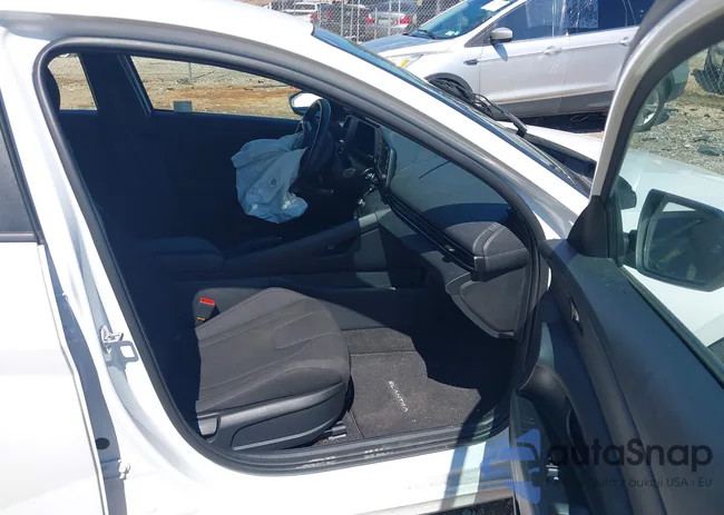 KMHLM4DG6SU903101: 42641677