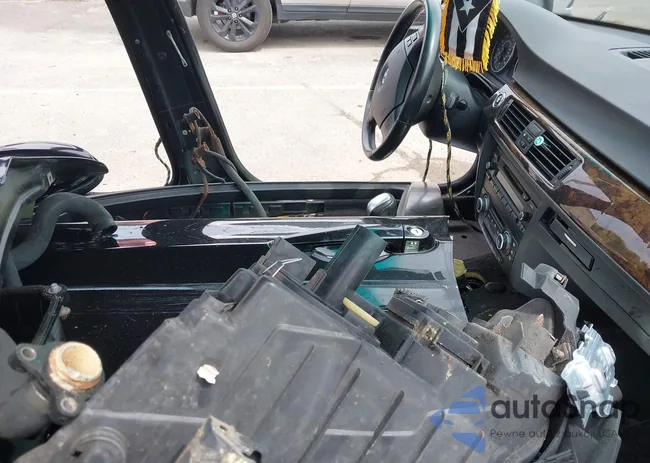 WBAVC73557KP36229: 42641885