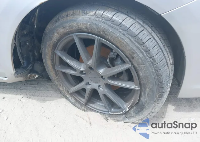 19XFB2F82CE305556: 42641952