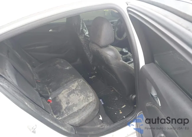 1G1BF5SM8H7105272: 42641956