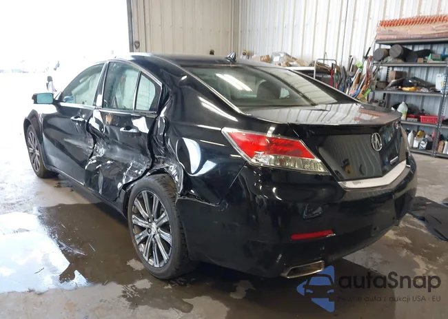 19UUA8F35EA002652: 42641249