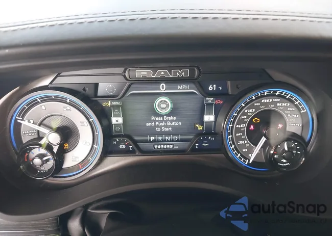 1C6SRFPM0NN149682: 42642427