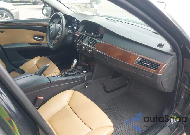 WBAPT7C50AC237574: 42642477