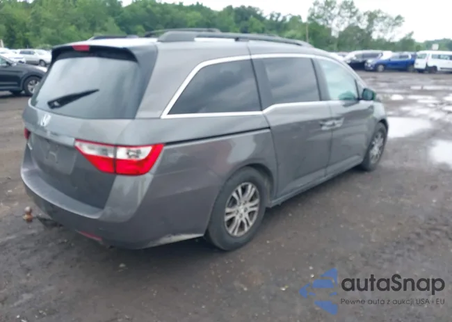 5FNRL5H60BB061275: 42642525