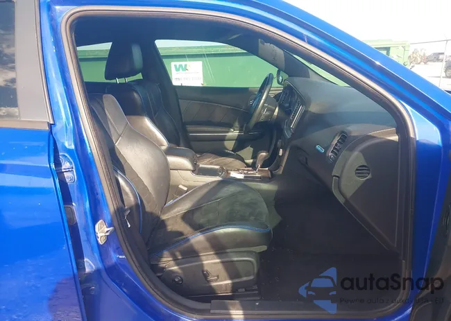 2C3CDXCT0DH642451: 42642572