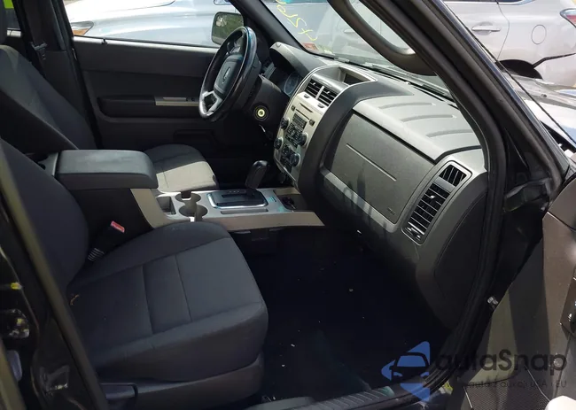 1FMCU0D75BKC50149: 42642662