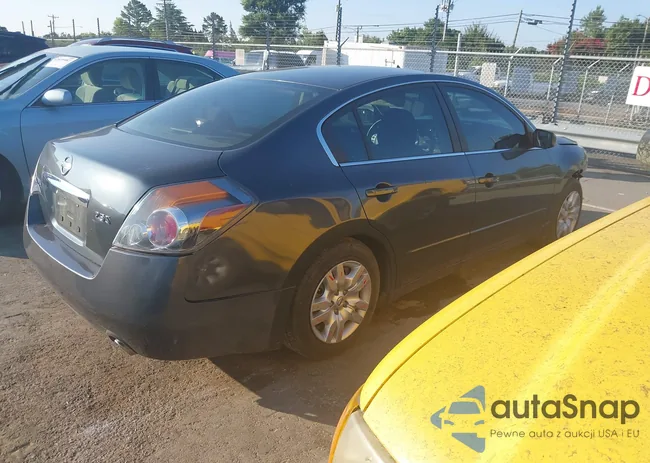 1N4AL2AP2CN483328: 42642749