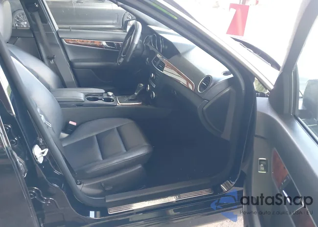 WDDGF8BB1CA625800: 42642809