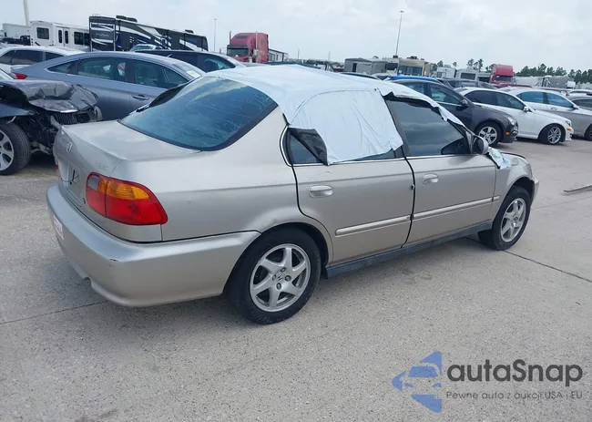 2HGEJ8544YH600204: 42642839