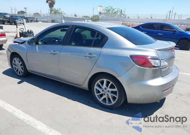 JM1BL1W69C1506653: 42642886