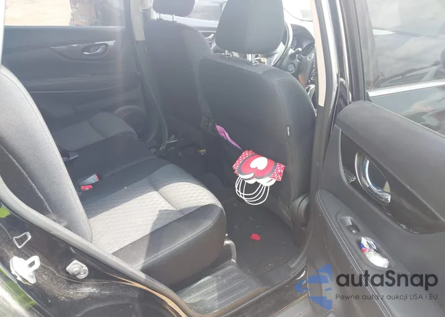 JN8AT2MT6KW504164: 42642895