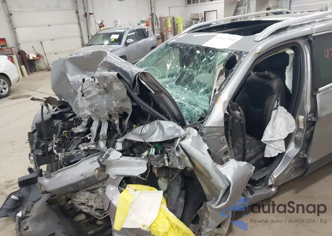 1C4PJMDB2HW618203: 42642910