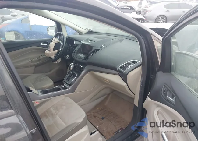 1FADP5AU5DL508325: 42642045