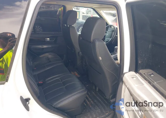 SALSH2E44CA751313: 42642136