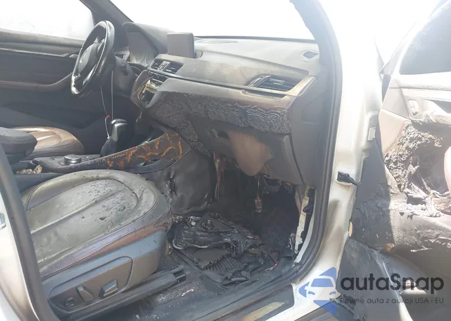 WBXHT3Z3XH4A65599: 42642329