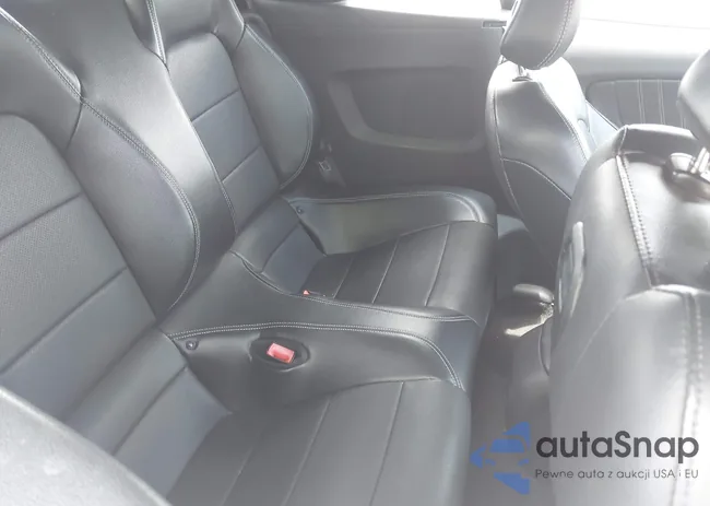 1FATP8UH2K5131420: 42642350