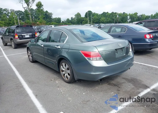 1HGCP367X8A040009: 42643381