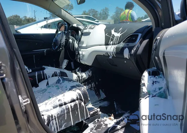 3C4PDCDG3DT706562: 42643406