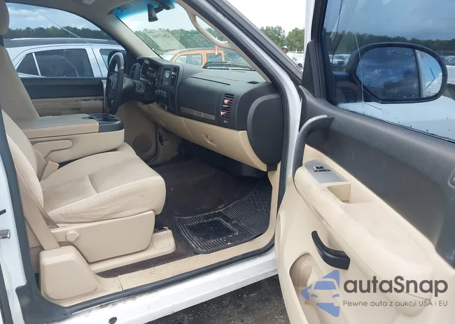 2GCEK29J891122484: 42643546