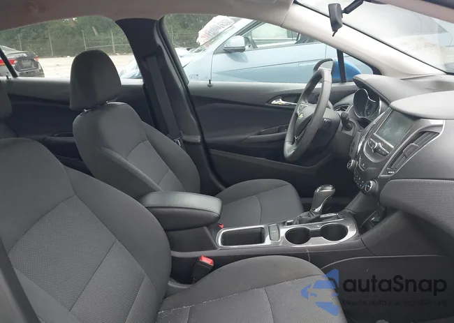 1G1BE5SM9J7158149: 42643663