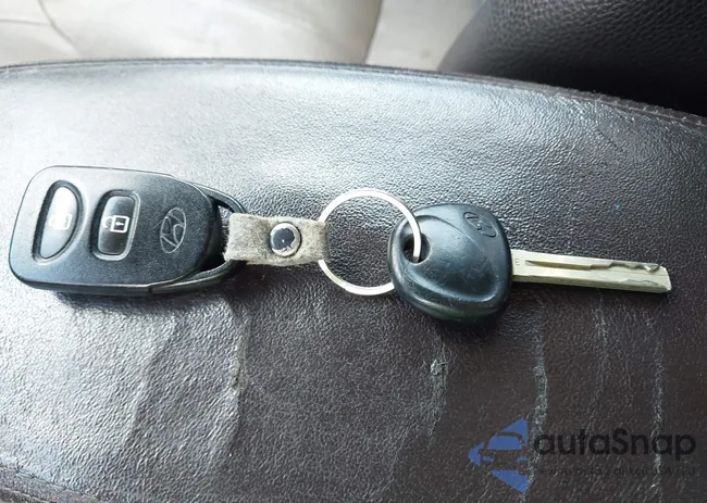 KM8JU3AC7CU471364: 42643666