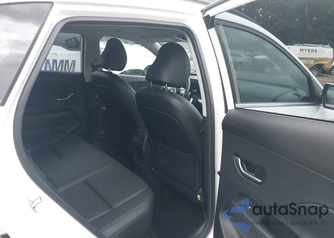 KM8HE3A39RU175931: 42643668