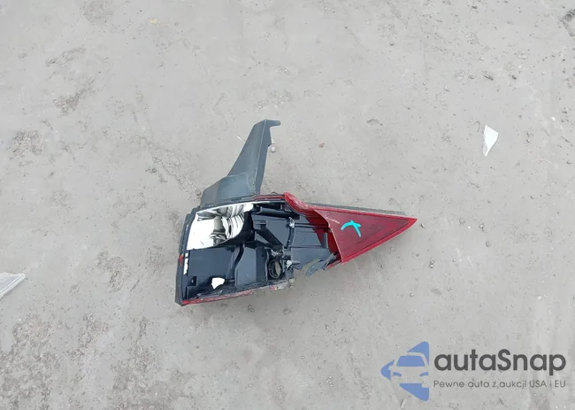 JM1CW2DL1F0182084: 42643851