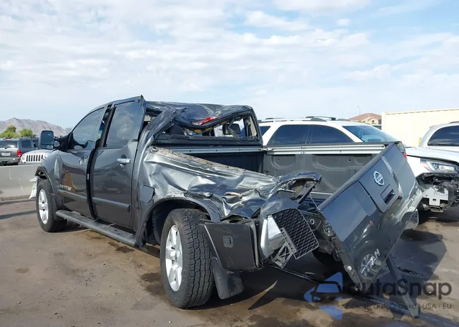 1N6BA0EC8BN317875: 42643864