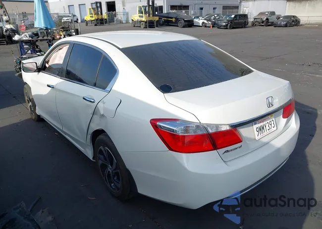 1HGCR2F39FA060329: 42643878