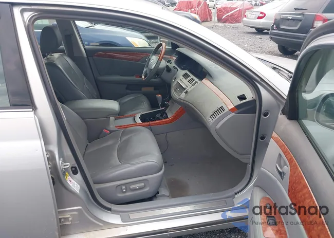 4T1BK36B06U073668: 42643883