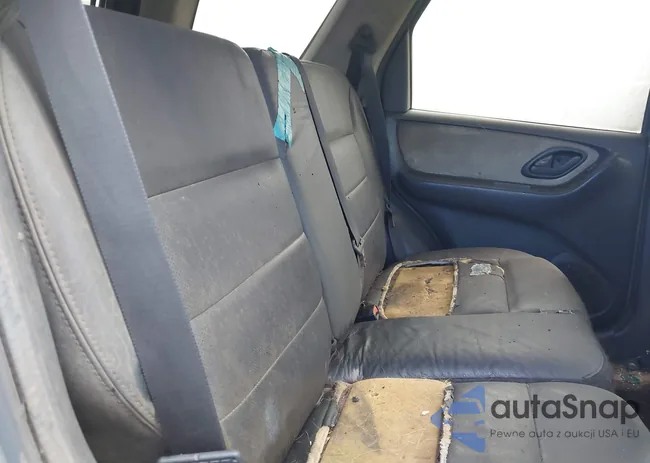 1FMYU94175KB84987: 42644476