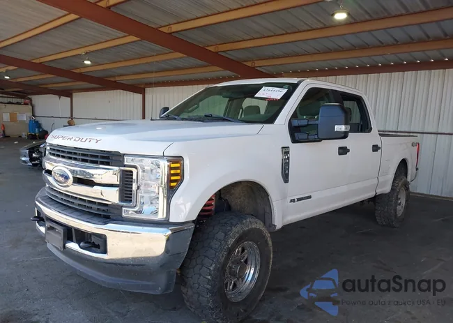 1FT7W2BT3JEC44584: 42644490