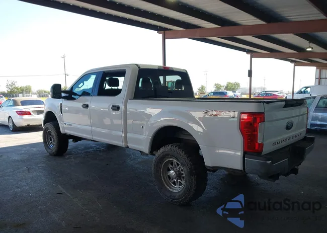 1FT7W2BT3JEC44584: 42644490