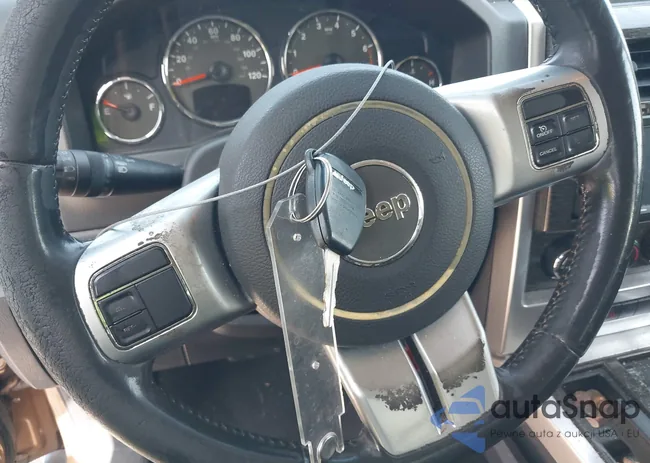 1J4PP2GKXBW559076: 42644710