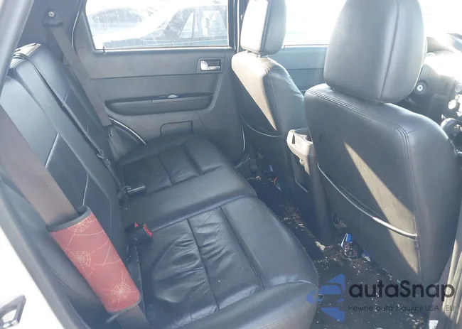 1FMCU0EG2CKC44146: 42644746