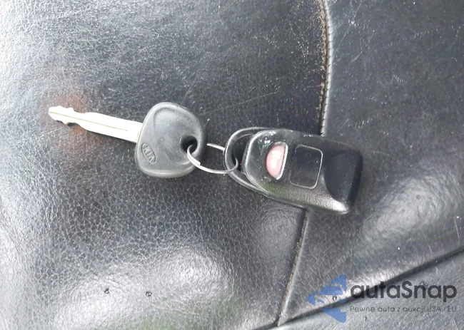 KNDJT2A20A7126438: 42644840