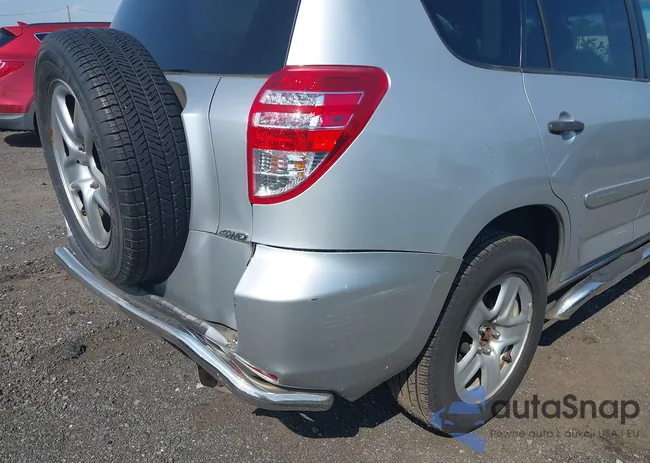 JTMBF4DV0AD033109: 42645375